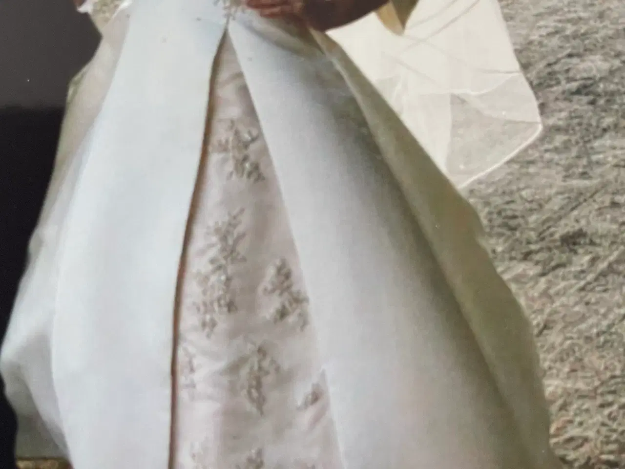 Billede 9 - Smuk champagnefarvet/cremefarvet brudekjole&Bolero