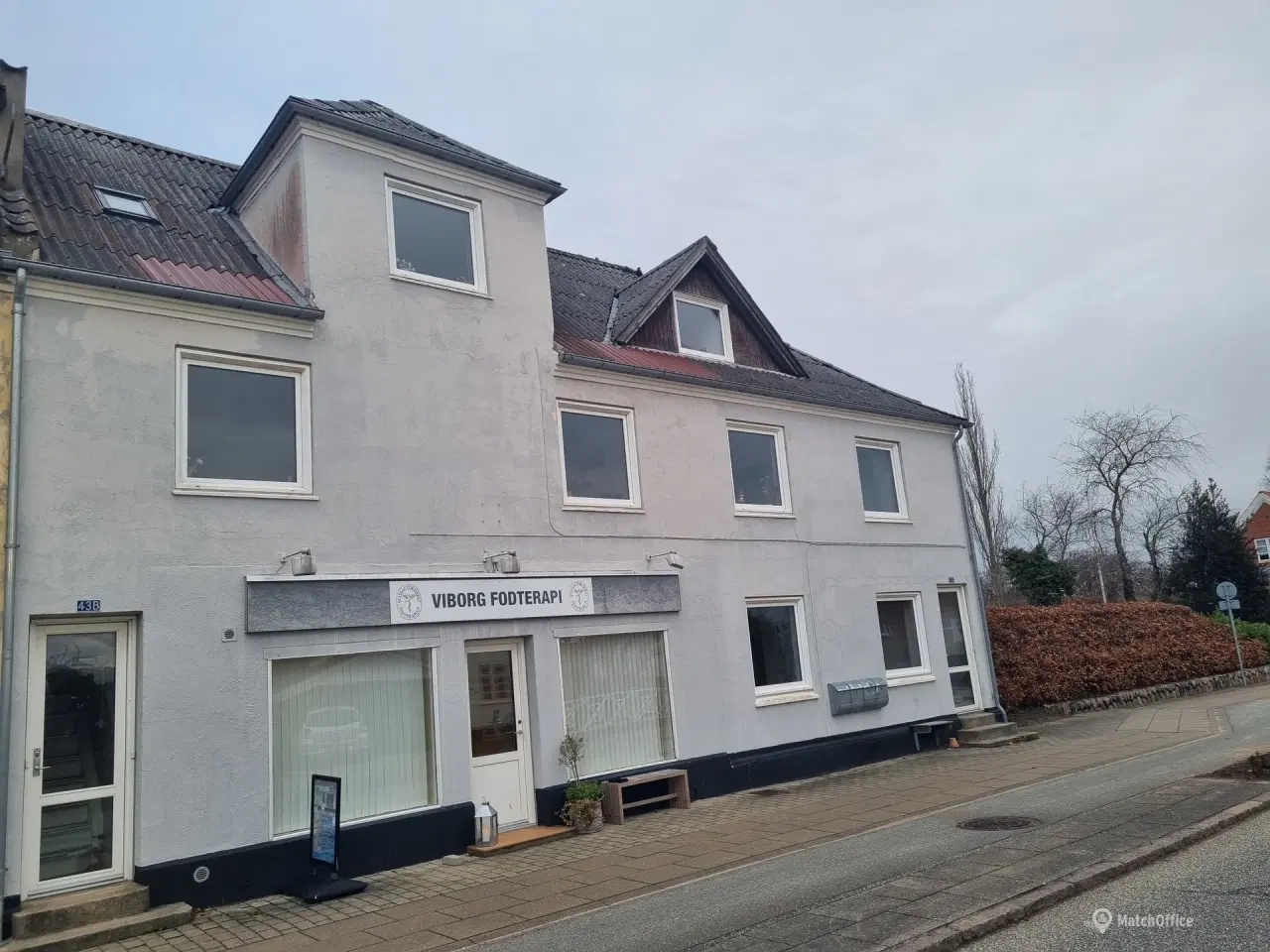 Billede 1 - Godt erhvervslejemål til butik. kontor. klinik m.m. - i alt 65 kvm
