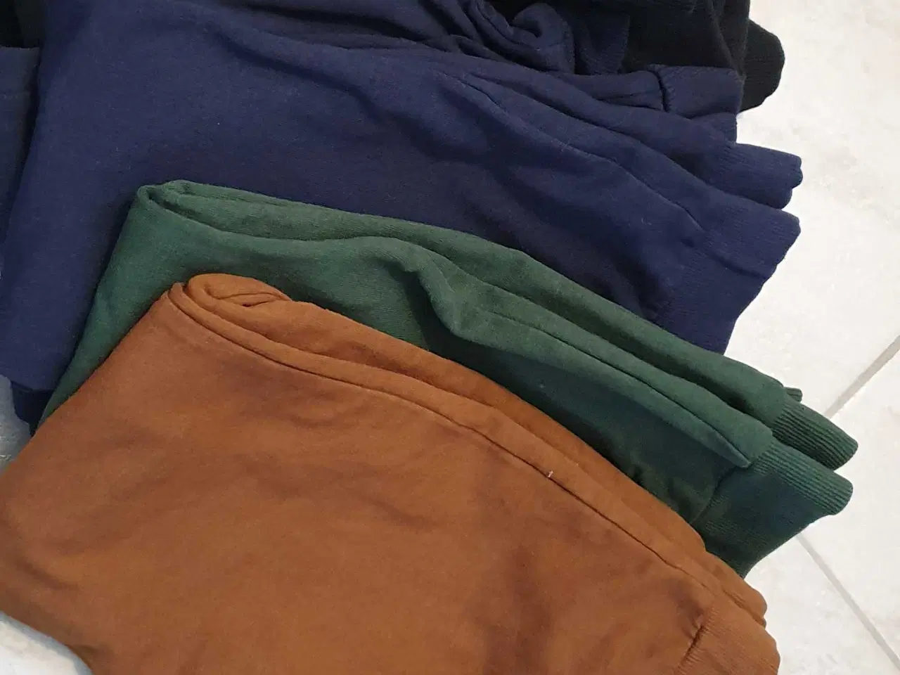 Billede 3 - Blandet tøjpakke str. 98-104