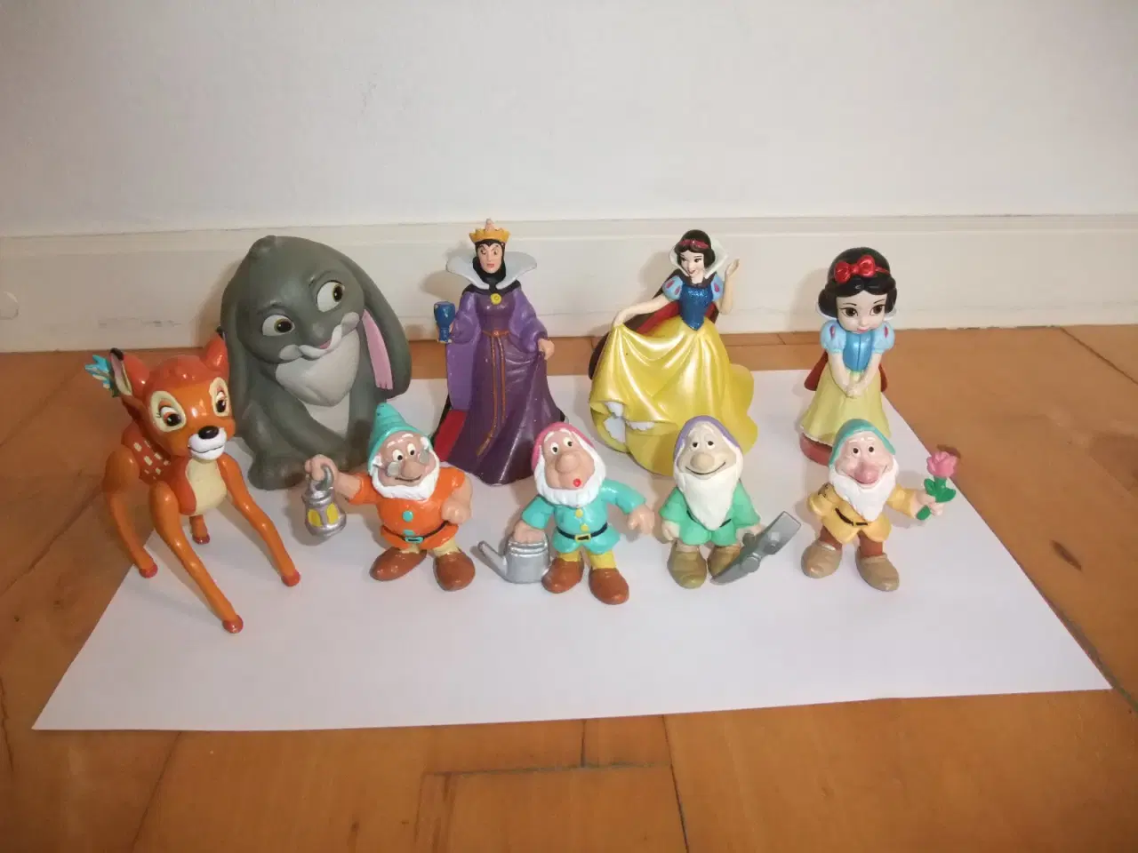 Billede 1 - Snehvide Figurer