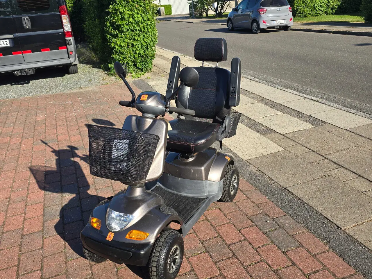 Billede 1 - DEFEKTE MOCCA scootere Købes