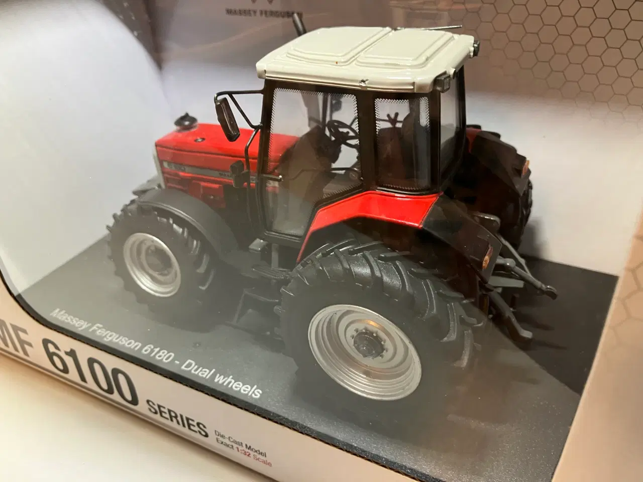 Billede 3 - 1:32 Massey Ferguson 6180 4WD Dual