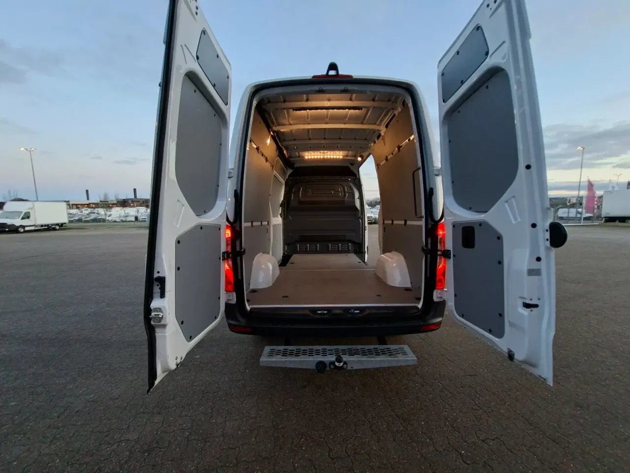 Billede 8 - Mercedes Sprinter 317 2,0 CDi A2 Kassevogn aut. RWD