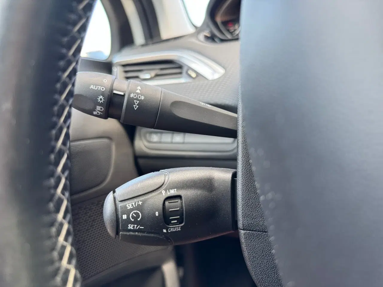 Billede 14 - Peugeot 208 1,5 BlueHDi 100 Prestige Sky