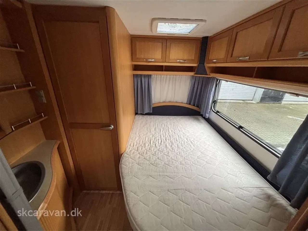 Billede 2 - 2008 - LMC 545 Dominant RD   Står næsten  som ny