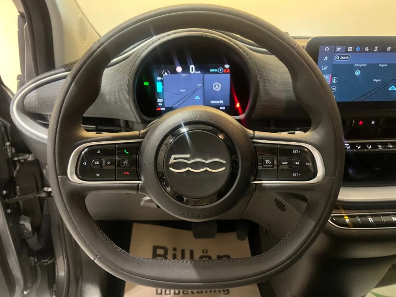 Billede 11 - Fiat 500e 42 Icon Sky