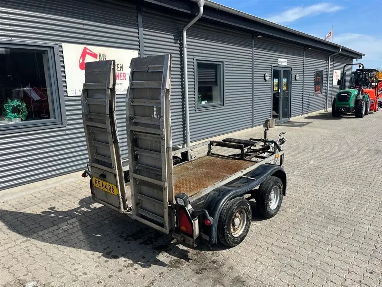 Billede 11 - Ifor Williams Model 4 lille maskintrailer med ramper.