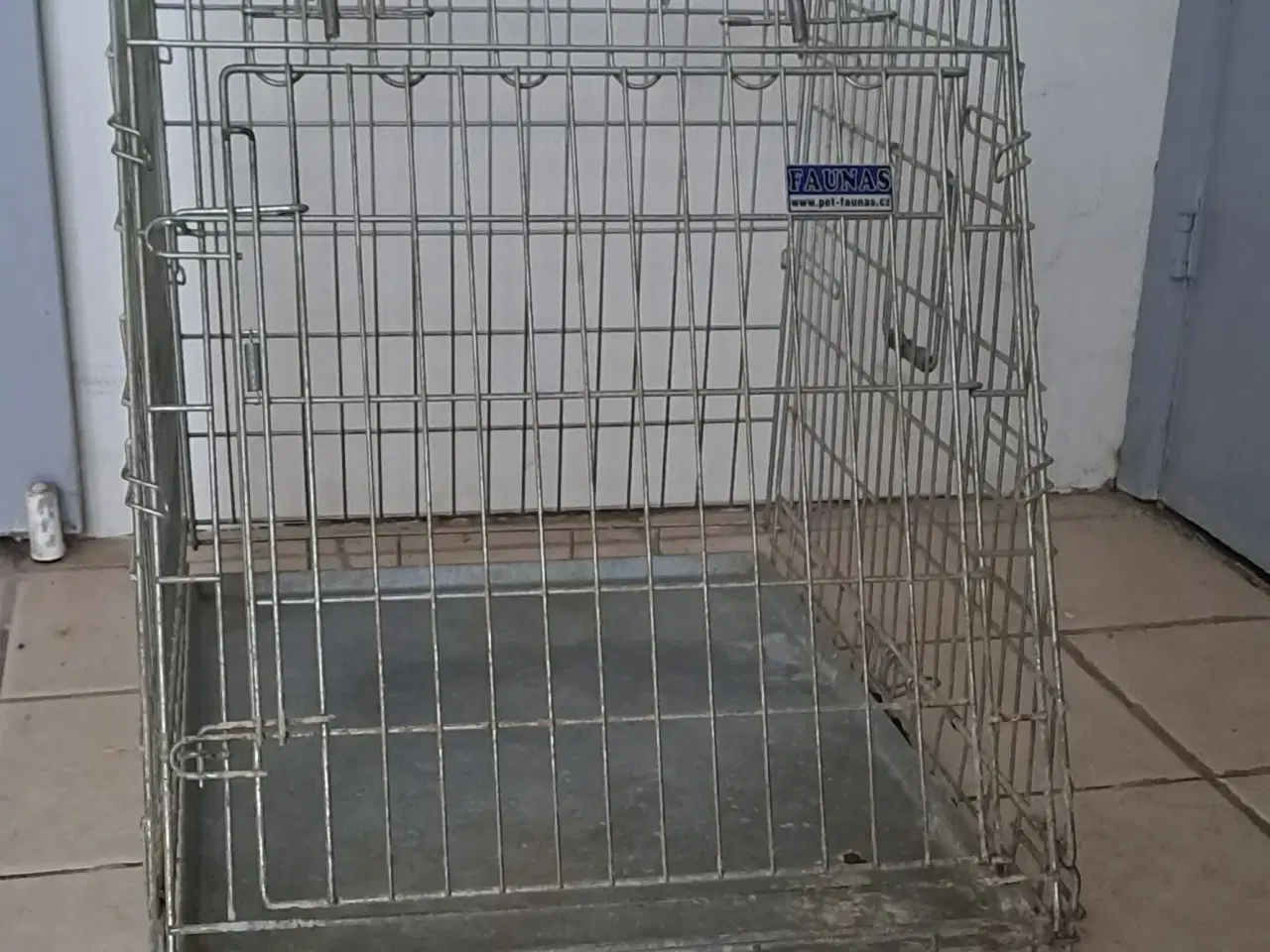 Billede 1 - Transportbur i kraftigt metal m/skrå låge