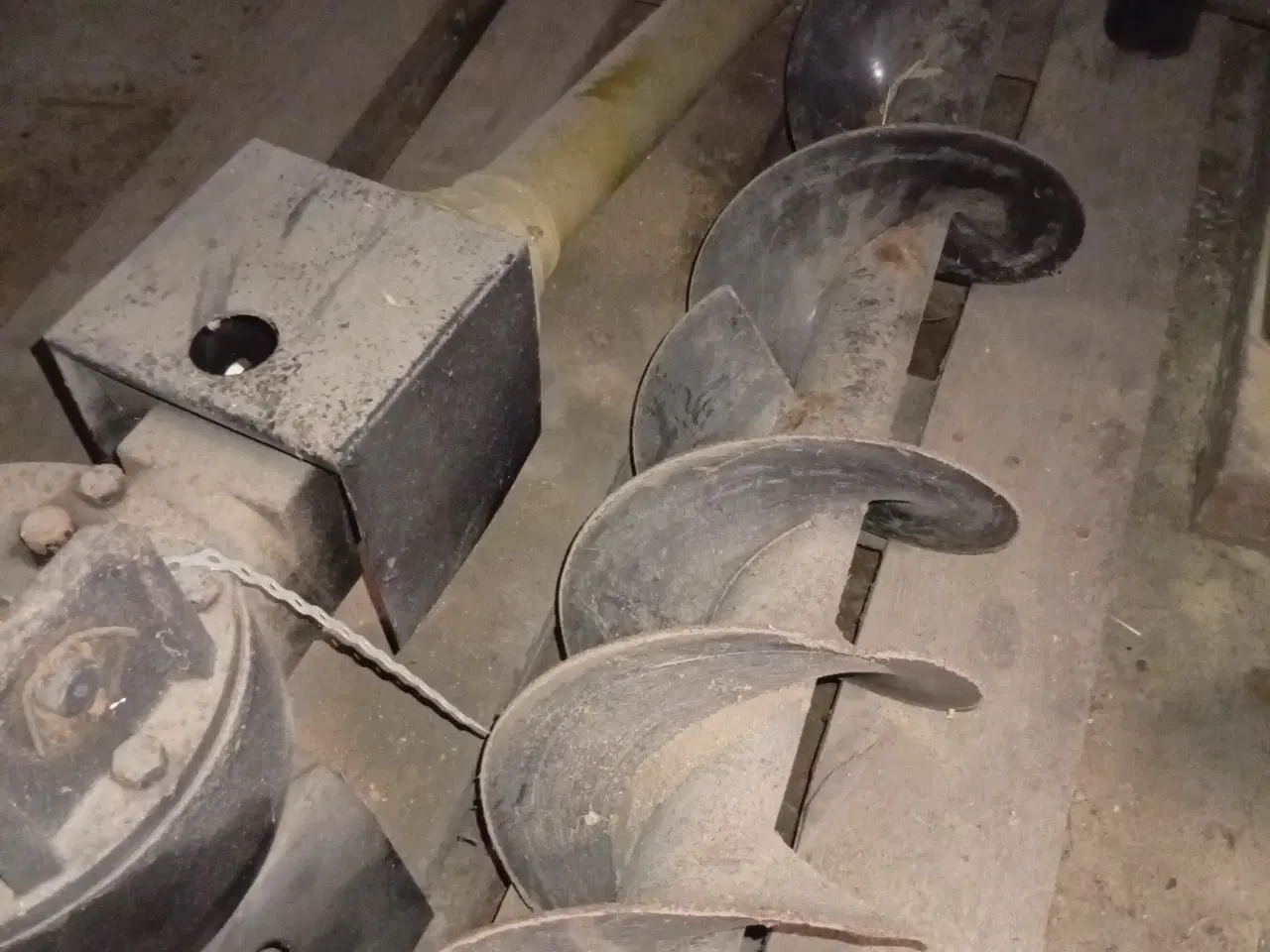 Billede 1 - Jordbor til pto