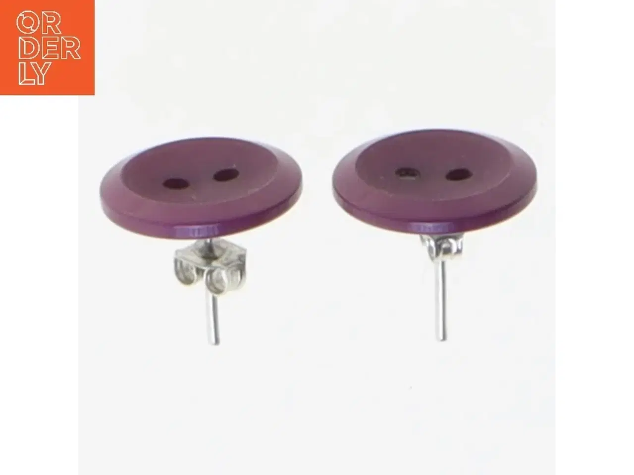 Billede 3 - Knappformede ørestikker (str. 1 cm)