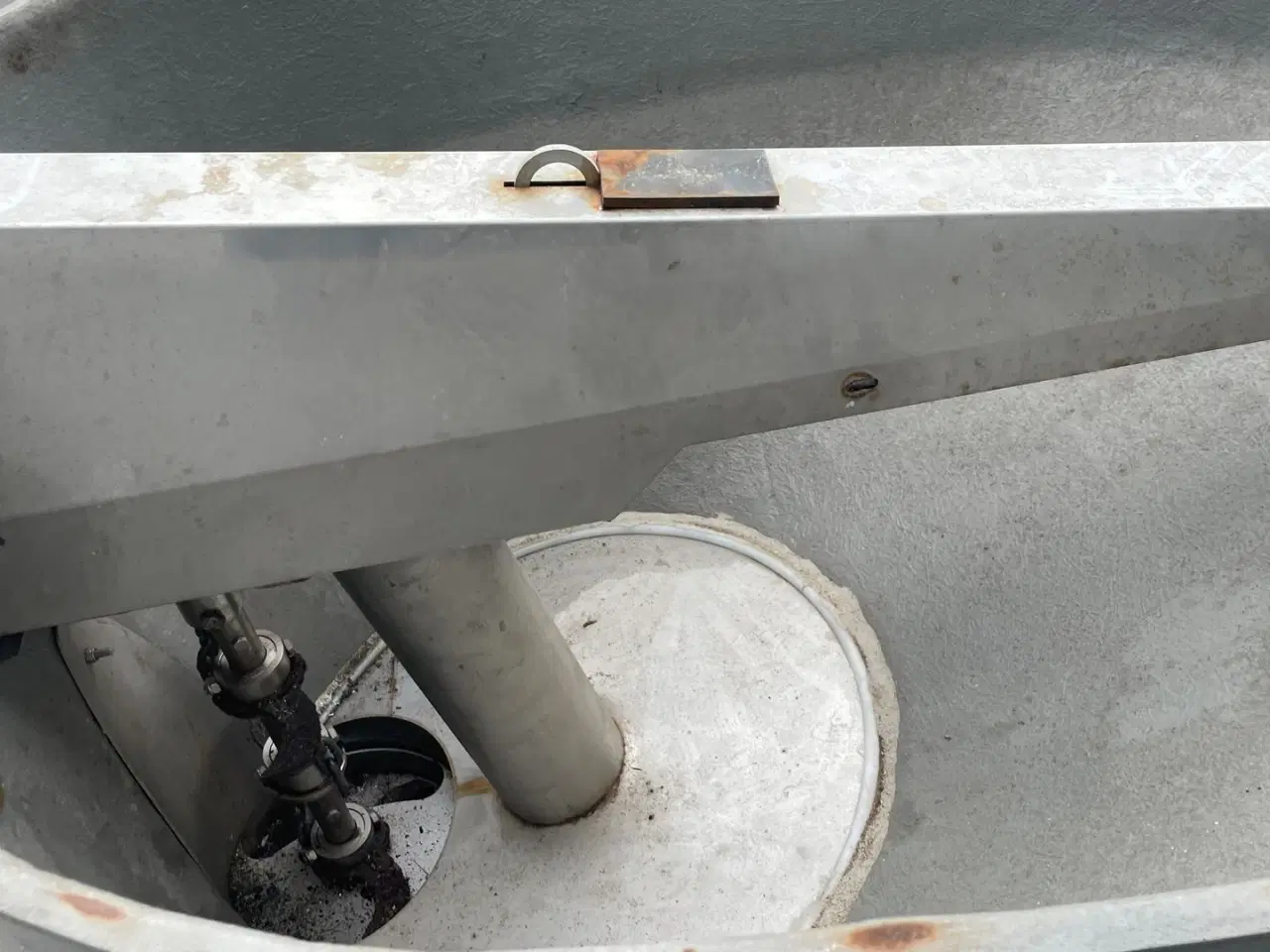 Billede 4 - Egholm SALTSPREDER Passer på 2200/2250