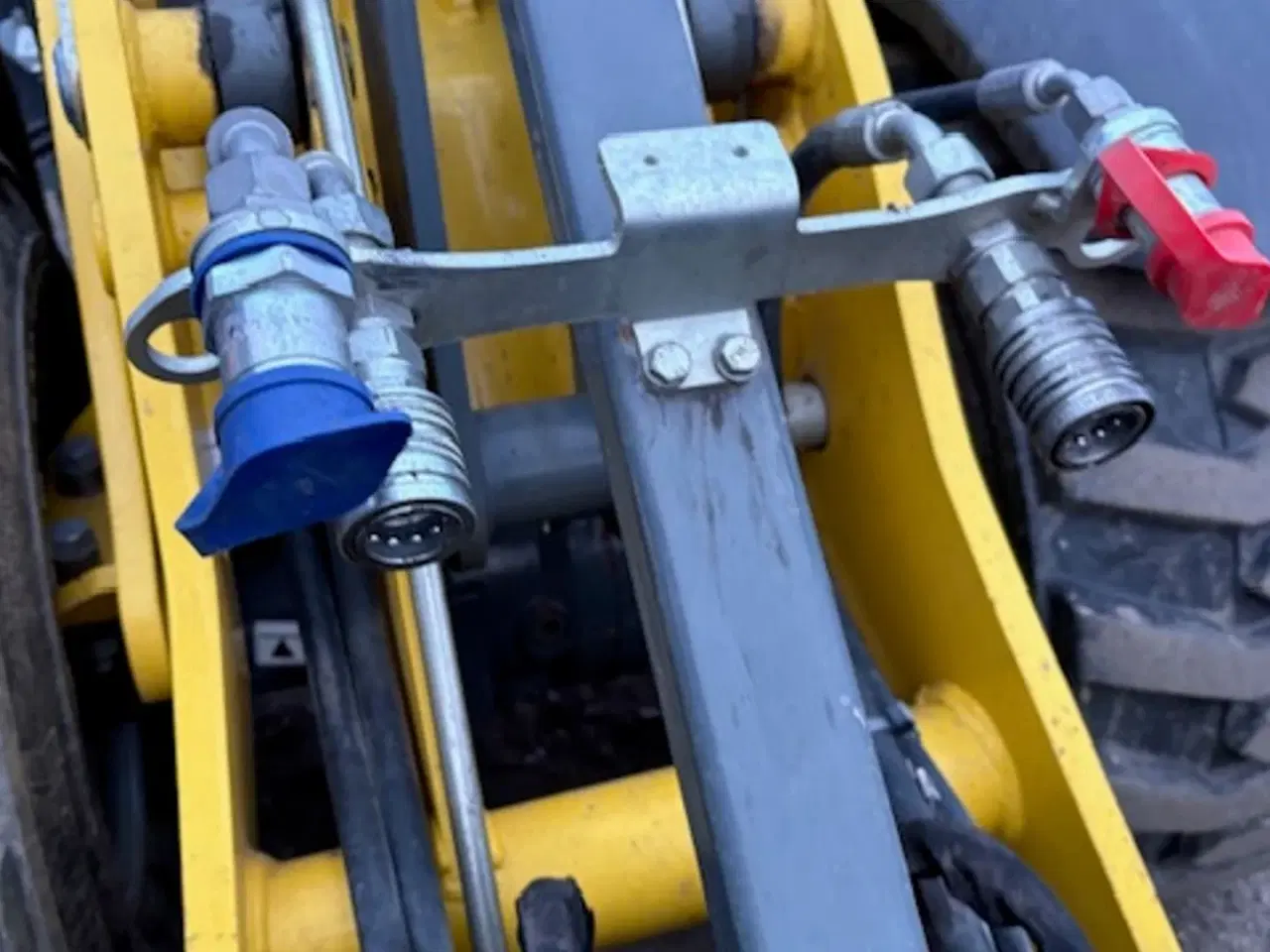 Billede 3 - Wacker Neuson WL28 LUKKET HUS, SKOVL OG GAFLER , HYDRAULISK SKIFT