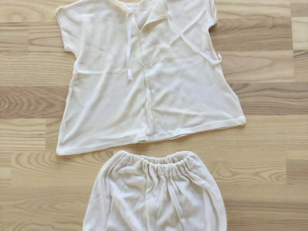 Billede 7 - Celloliddukke fra 60erne.