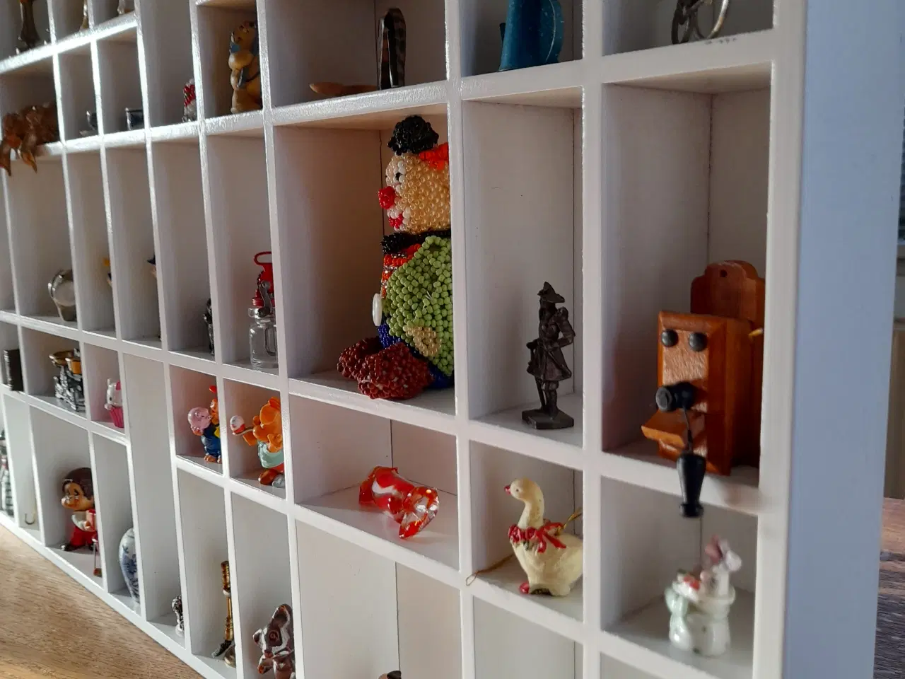 Billede 6 - Sættekasse med 49 nips ting.