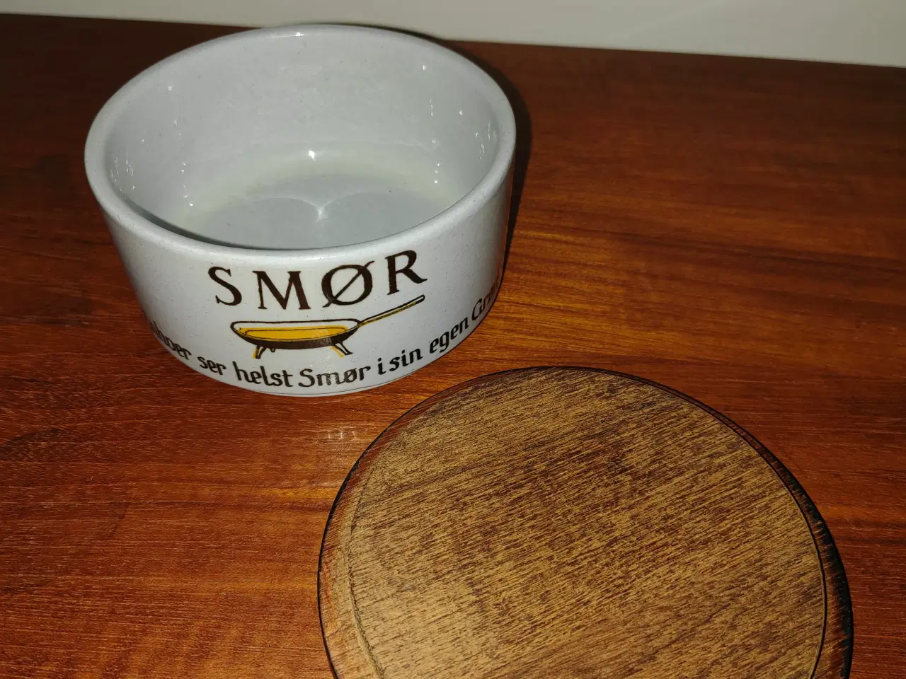 Billede 3 - Velholdt Knabstrup smørboks