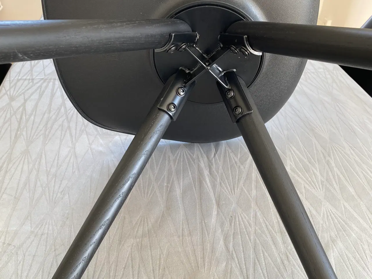 Billede 4 - 6 stk LUNA spisebordsstole, stilrene & komfortable