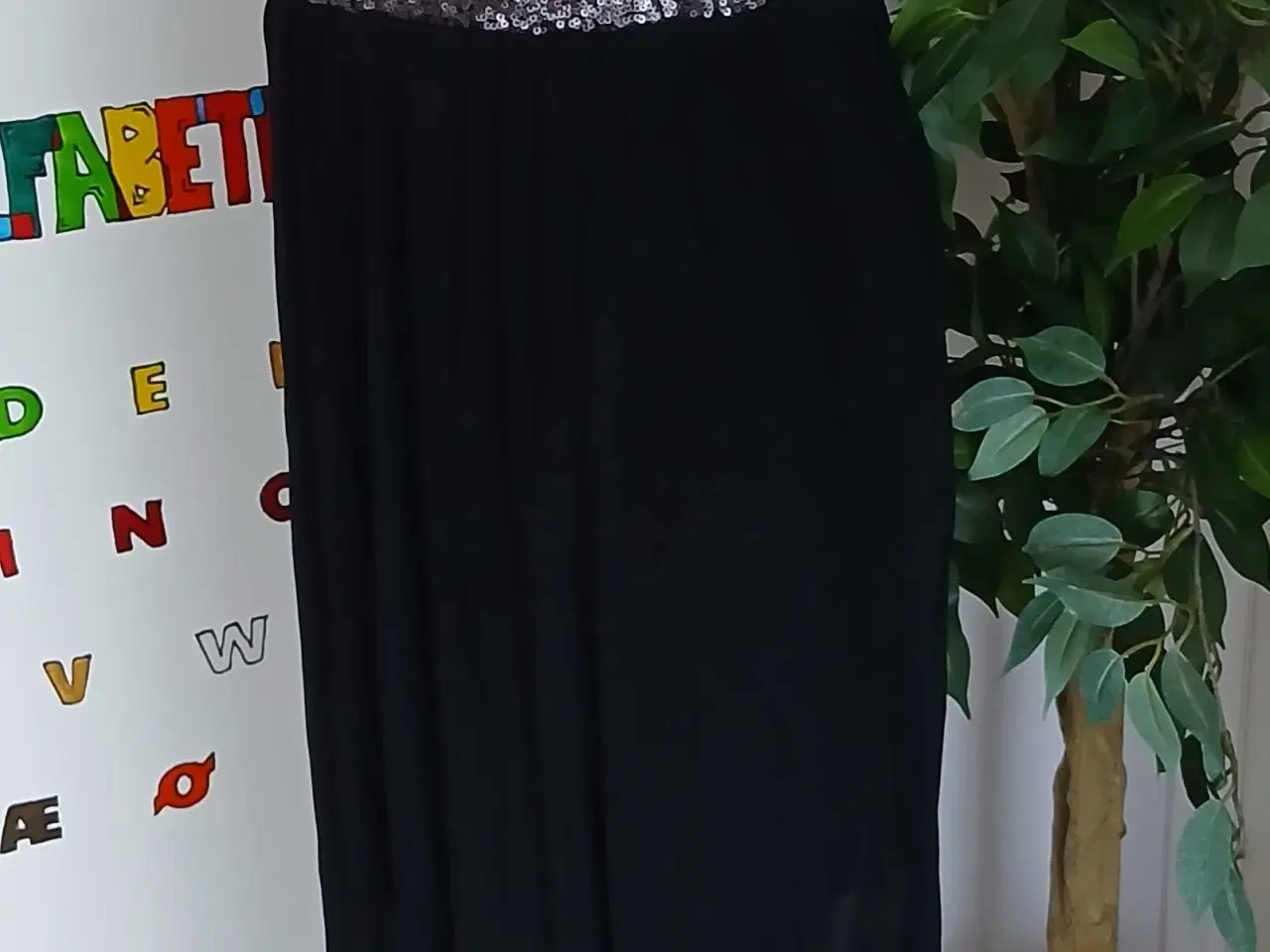 Billede 5 - Kjole. Warehouse. Large/40