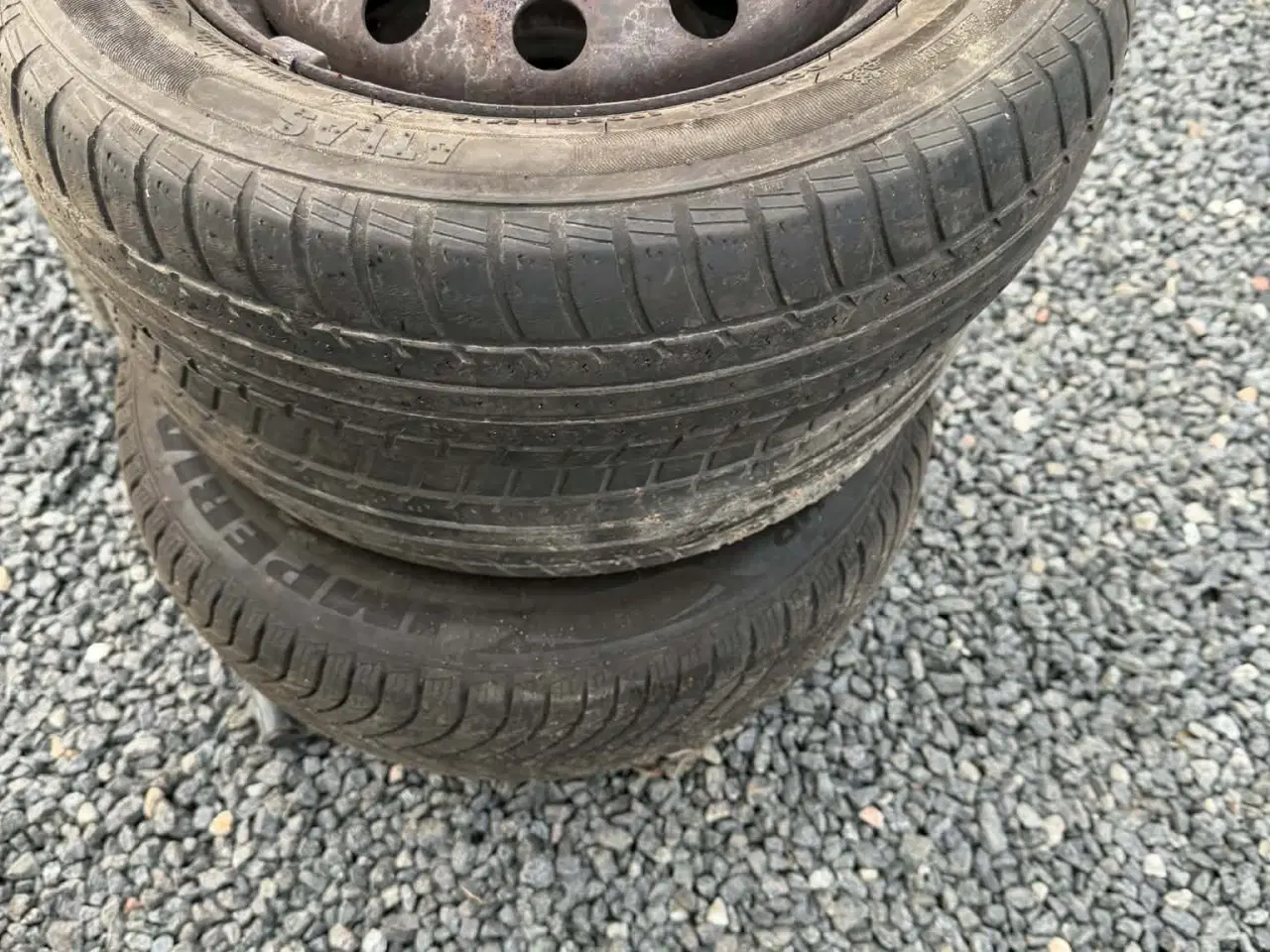 Billede 2 - 13" Stålfælge med Atla vinterdæk