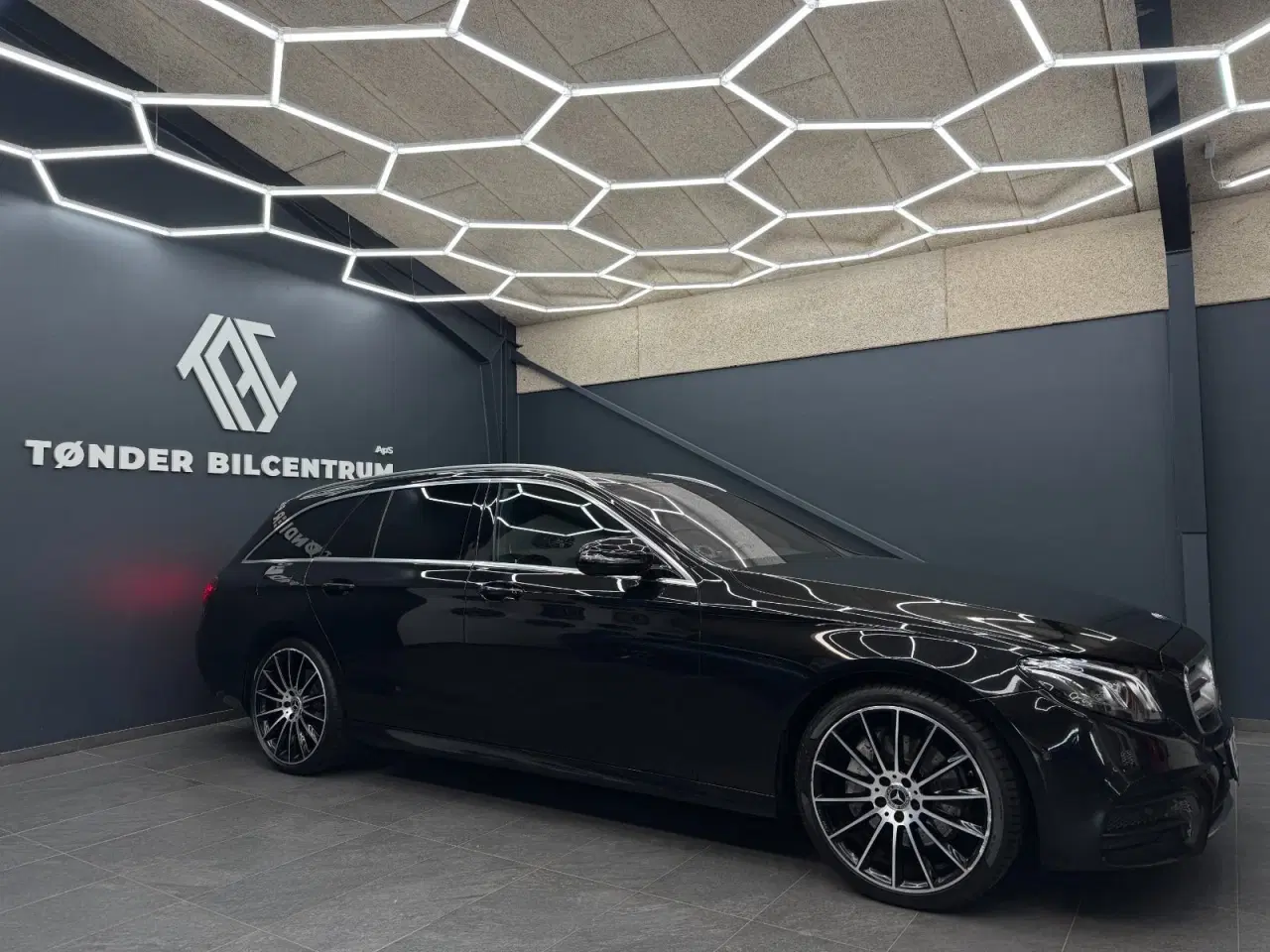 Billede 3 - Mercedes E350 d 3,0 AMG Line stc. aut.