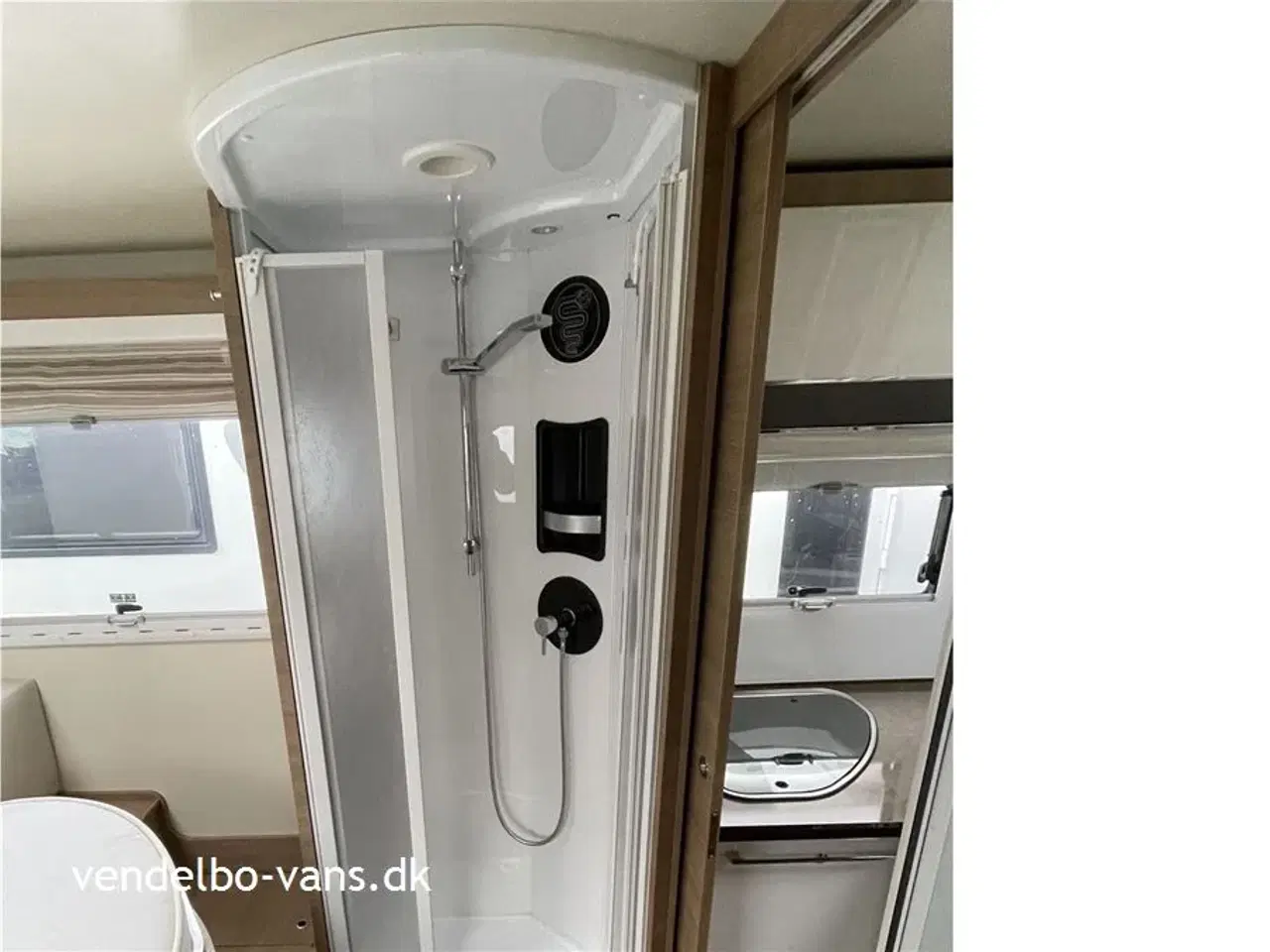 Billede 11 - 2018 - Elnagh I-Loft En ejer - AUTOMATGEAR - 5 S. selepladser