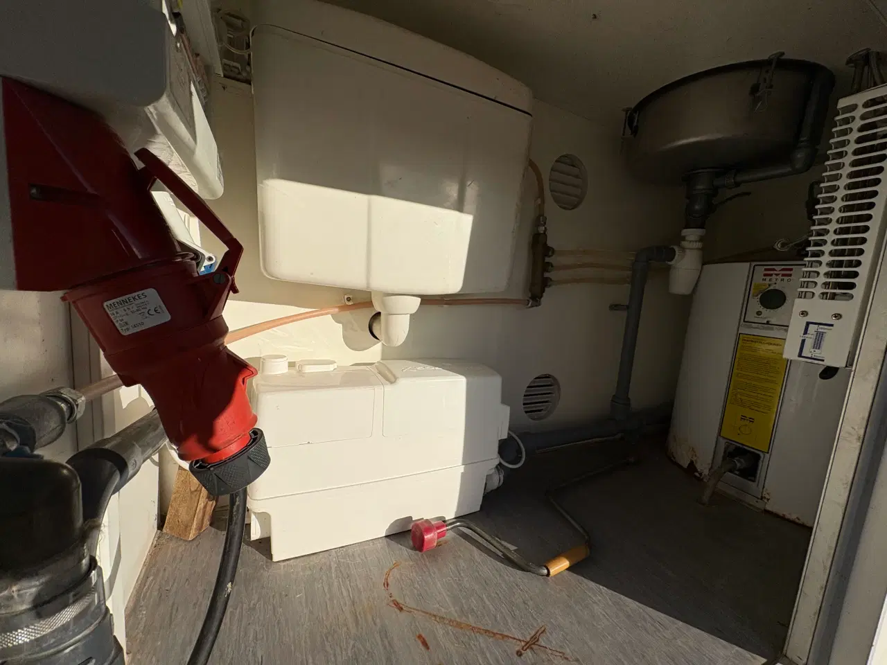 Billede 5 - Toiletvogn med bad