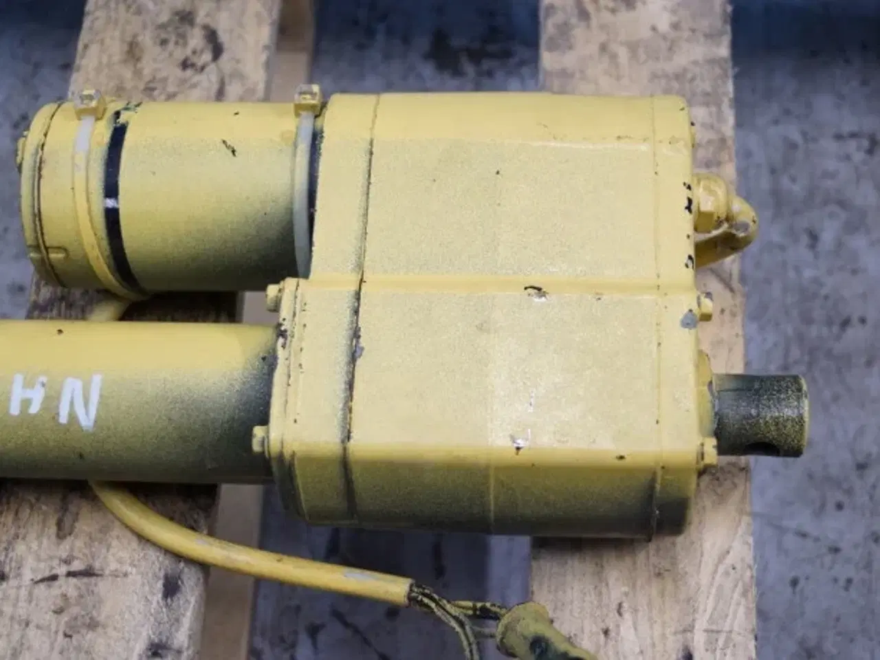 Billede 5 - New Holland TF78 Aktuator 84012749