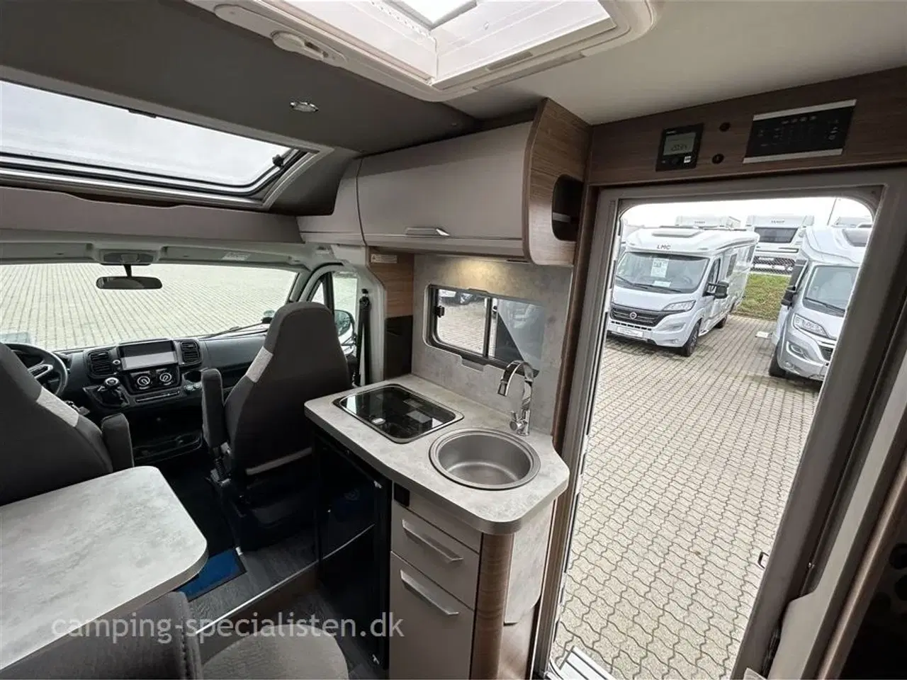 Billede 6 - 2022 - Knaus Van Ti 550 MF "Vansation"   Knaus Van Ti 650 MEG Vansation 2021 - Se den nu hos Camping-Specialisten.dk