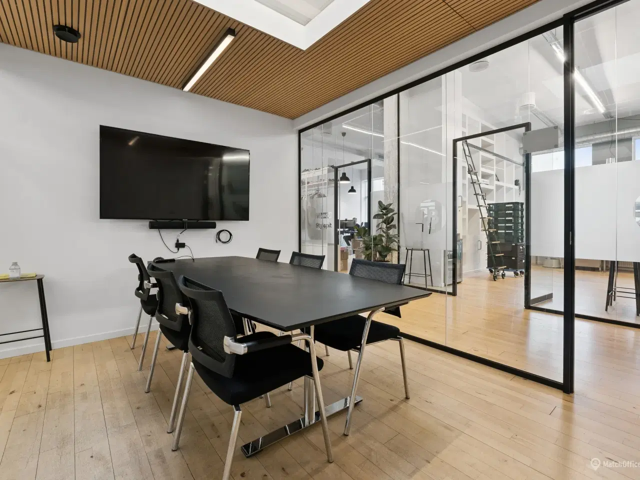 Billede 4 - Flot og lyst kontorlejemål i rå. industrielle rammer tæt på City