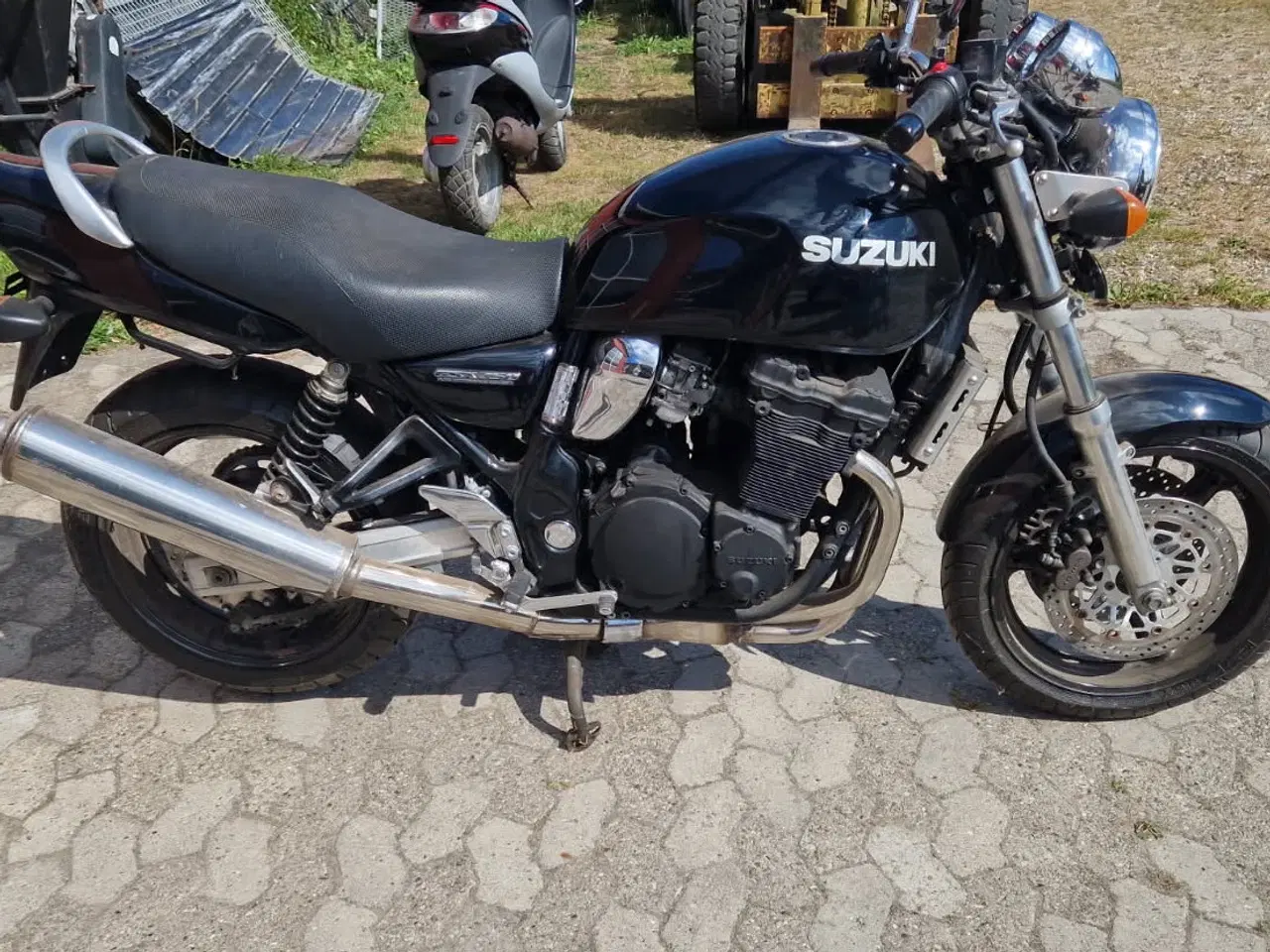 Billede 2 - SUzuki inazuma 750 til salg