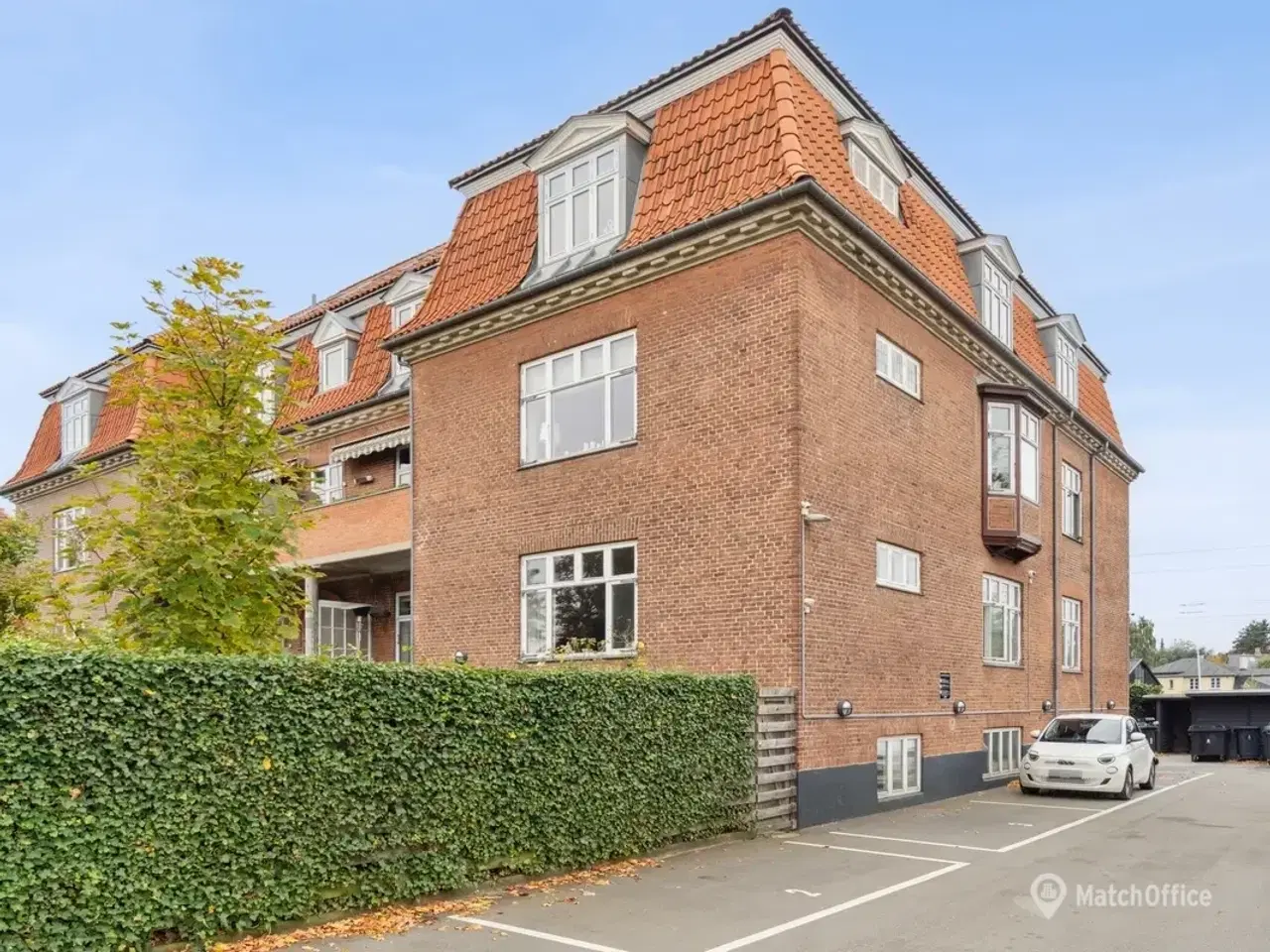 Billede 3 - P-plads 3 og 6 til leje på Gersonsvej 55