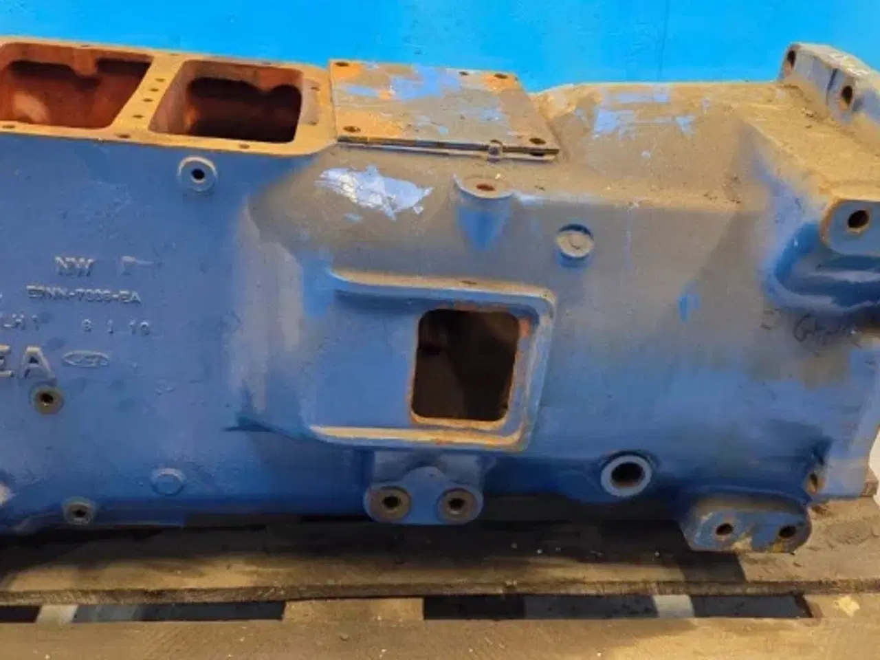 Billede 8 - Ford 8210 Gearkasse Hus E2NN7006EA