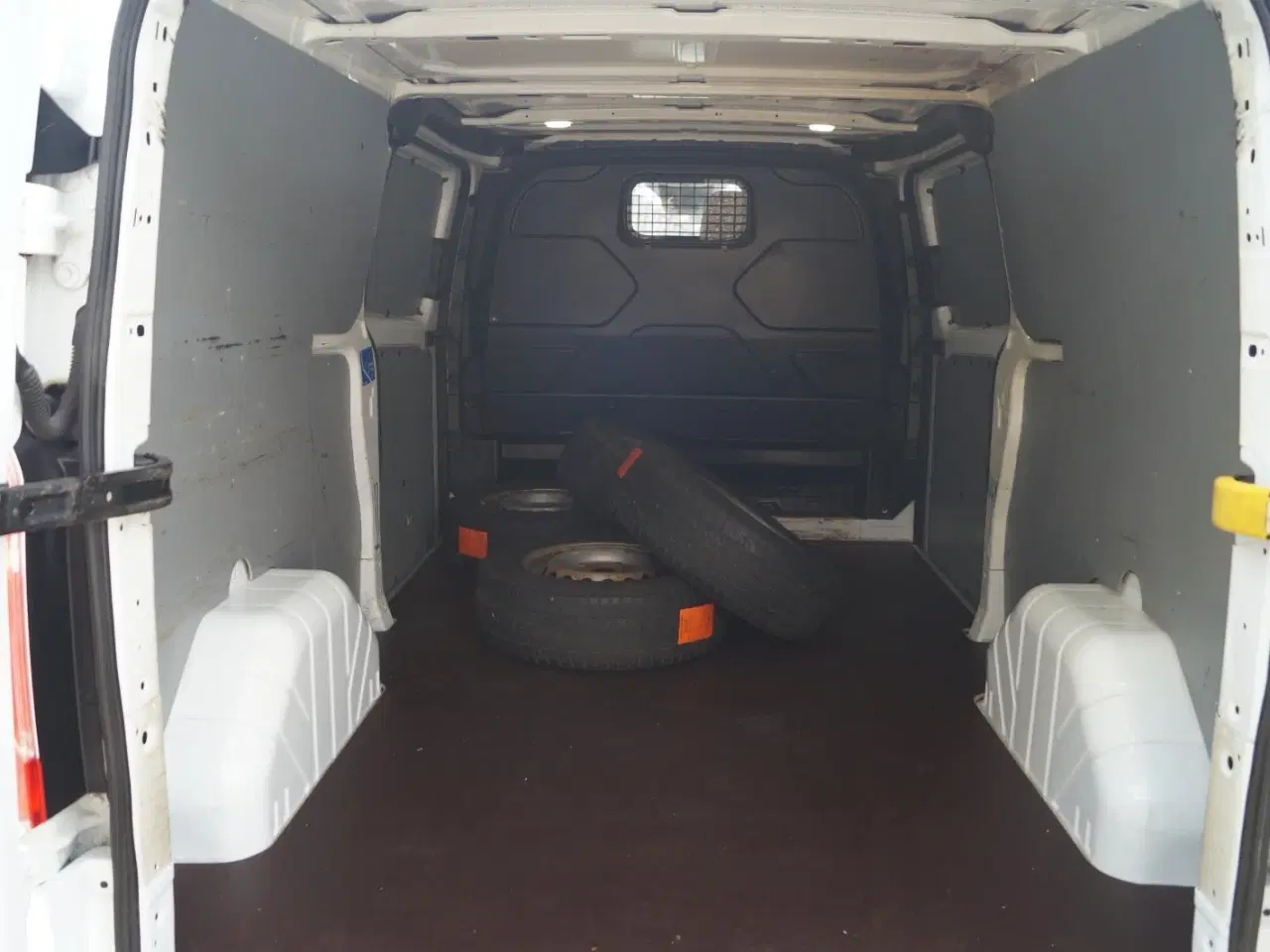 Billede 10 - Ford Transit Custom 320L 2,0 TDCi 130 Trend