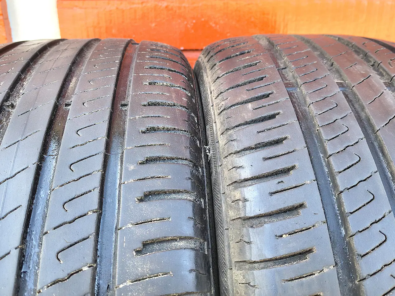 Billede 2 - 225/50 R17 sommerdæk