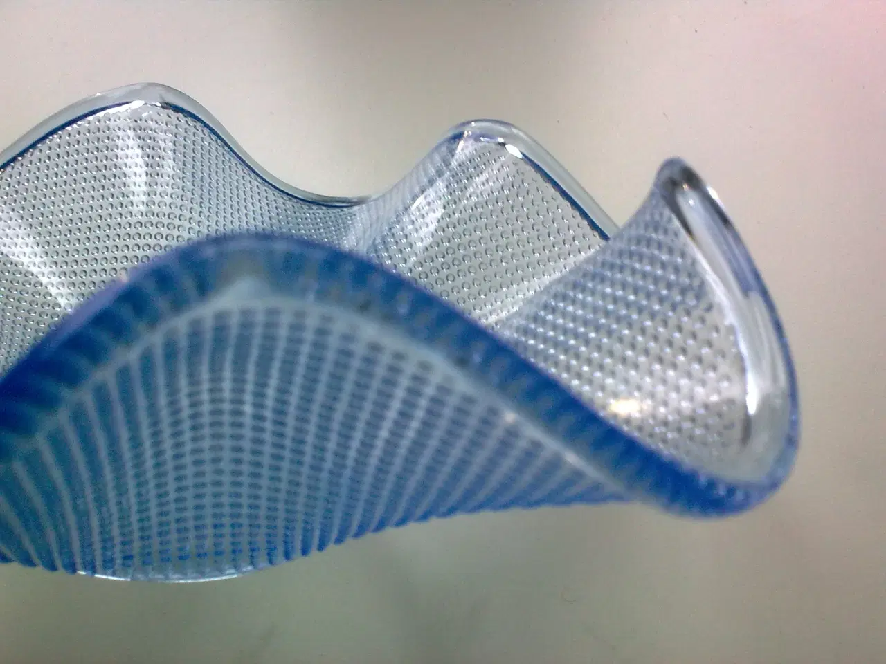 Billede 8 - Skål på D' i lyseblå med flæser & facetter