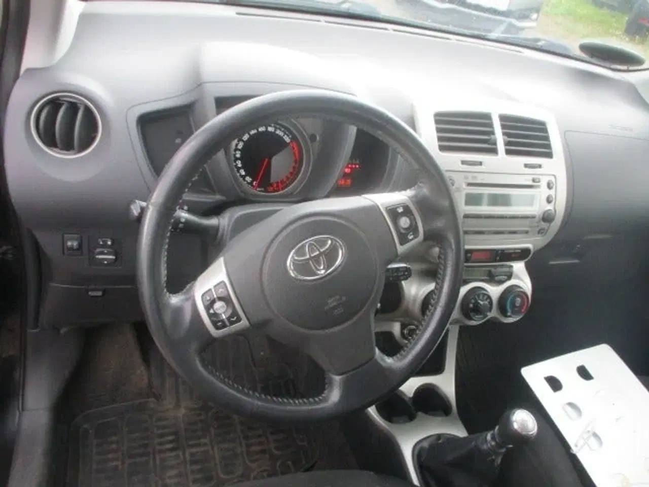 Billede 10 - Toyota Urban Cruiser 1,3 VVT-i T2
