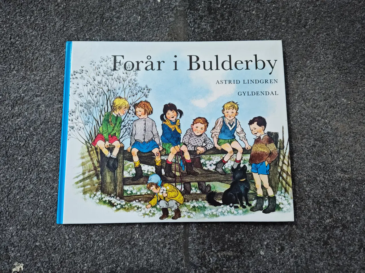 Billede 1 - Forår i Bulderby BOG af Astrid Lindgren