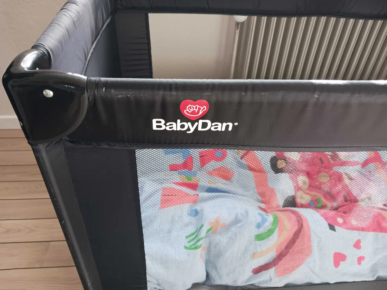 Billede 3 - BabyDan  weekendseng 