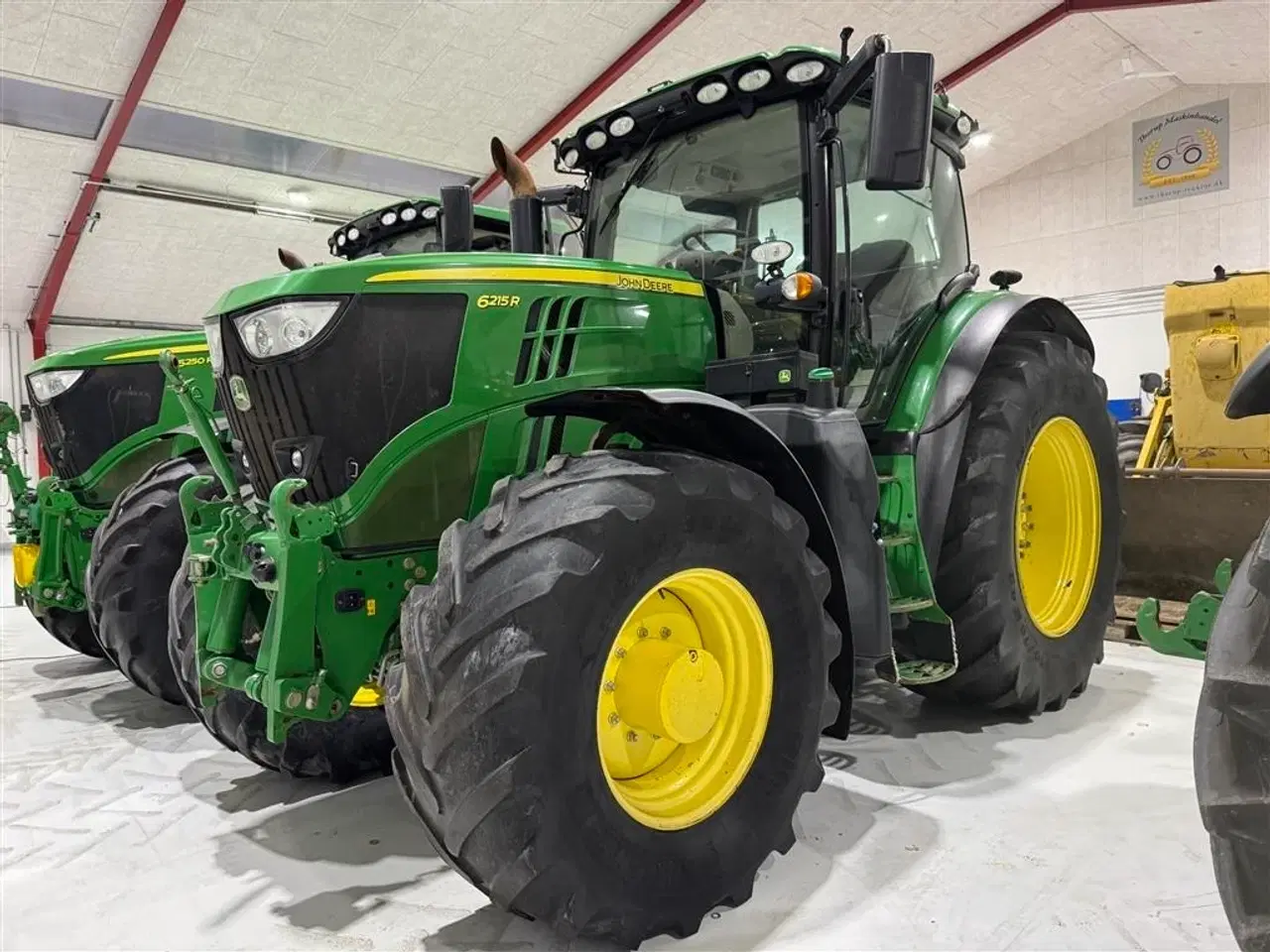 Billede 1 - John Deere 6215R KUN 4900 TIMER!