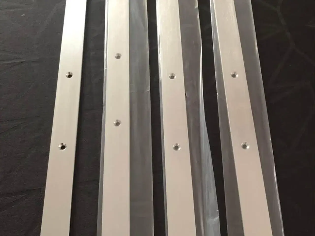 Billede 1 - Aluskinner - Nye