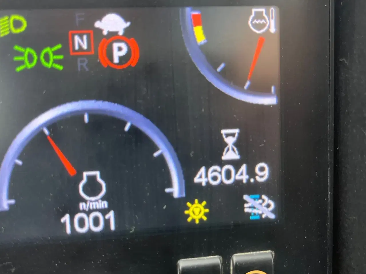 Billede 9 - Gehl AL750 5tons læsser med 4i1 skovl