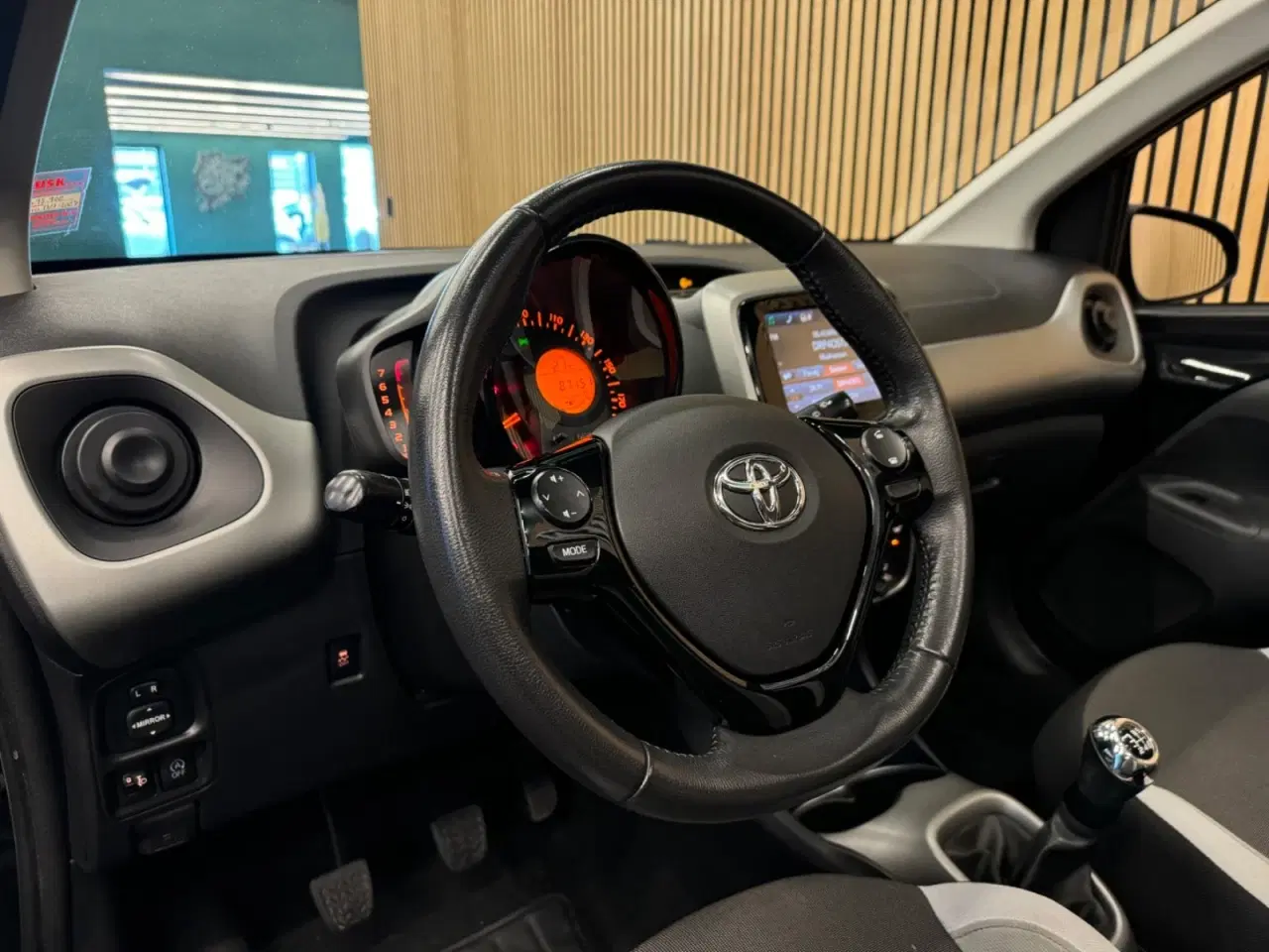 Billede 4 - Toyota Aygo 1,0 VVT-i x-wave Sky