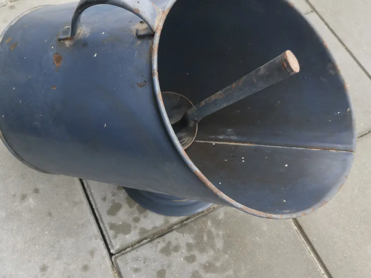 Billede 2 - Koks spand med skovl
