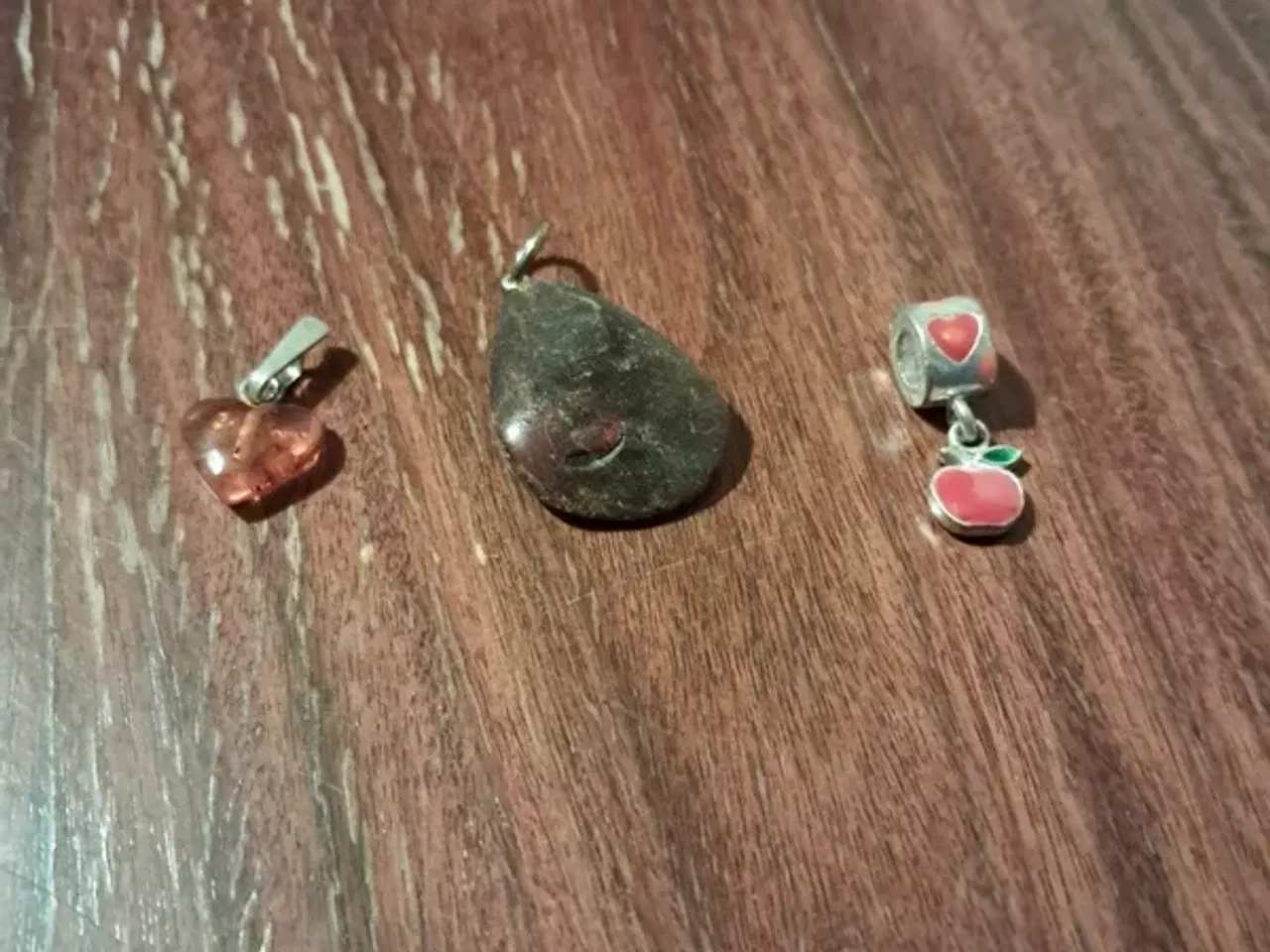 Billede 2 - 3x vedhæng