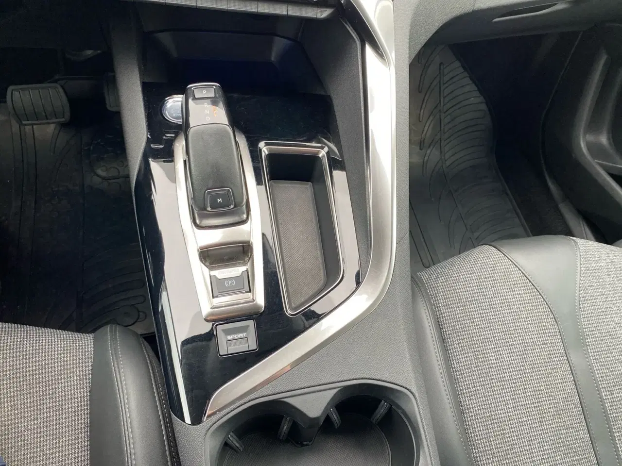 Billede 15 - Peugeot 5008 1,5 BlueHDi Allure EAT8 130HK 5d 8g Aut.