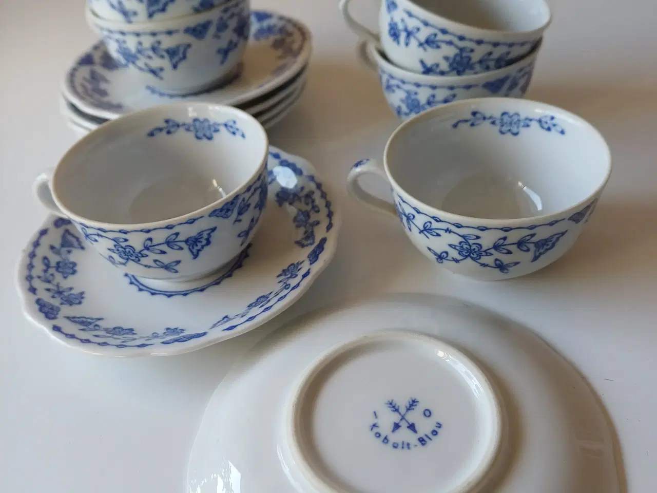 Billede 2 - Kopper med underkopper 6 stk. Cobolt Blau - retro