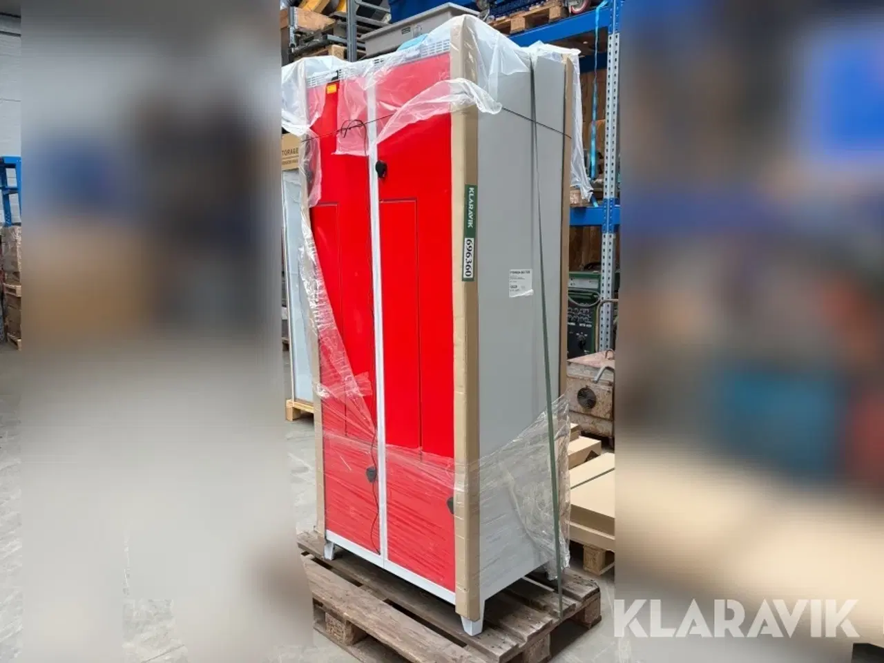 Billede 1 - Værkstedsskabe