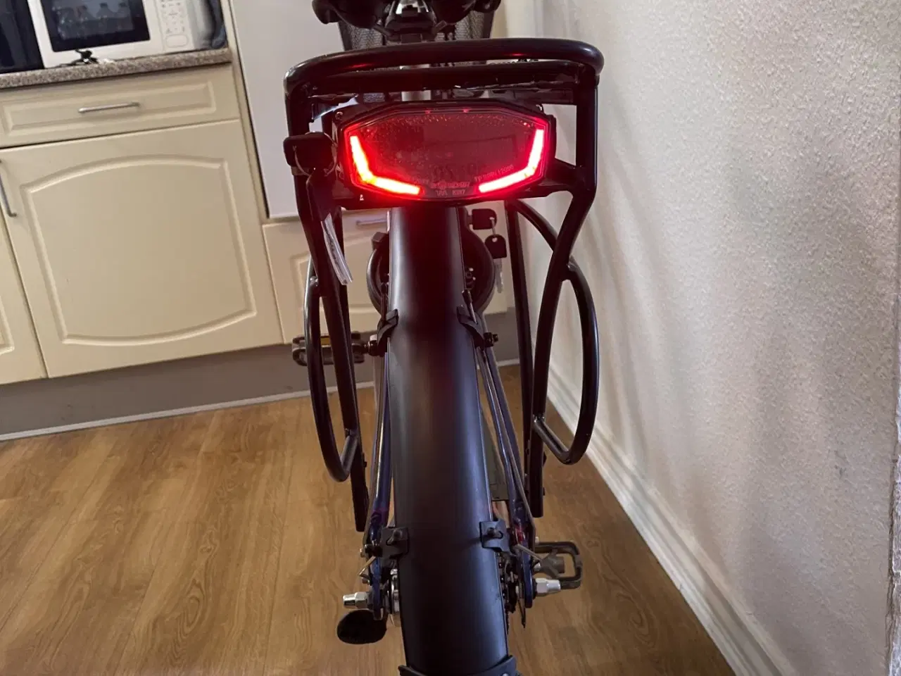 Billede 4 -  flot yosemite dame elcykel 28"  7 gear. 
