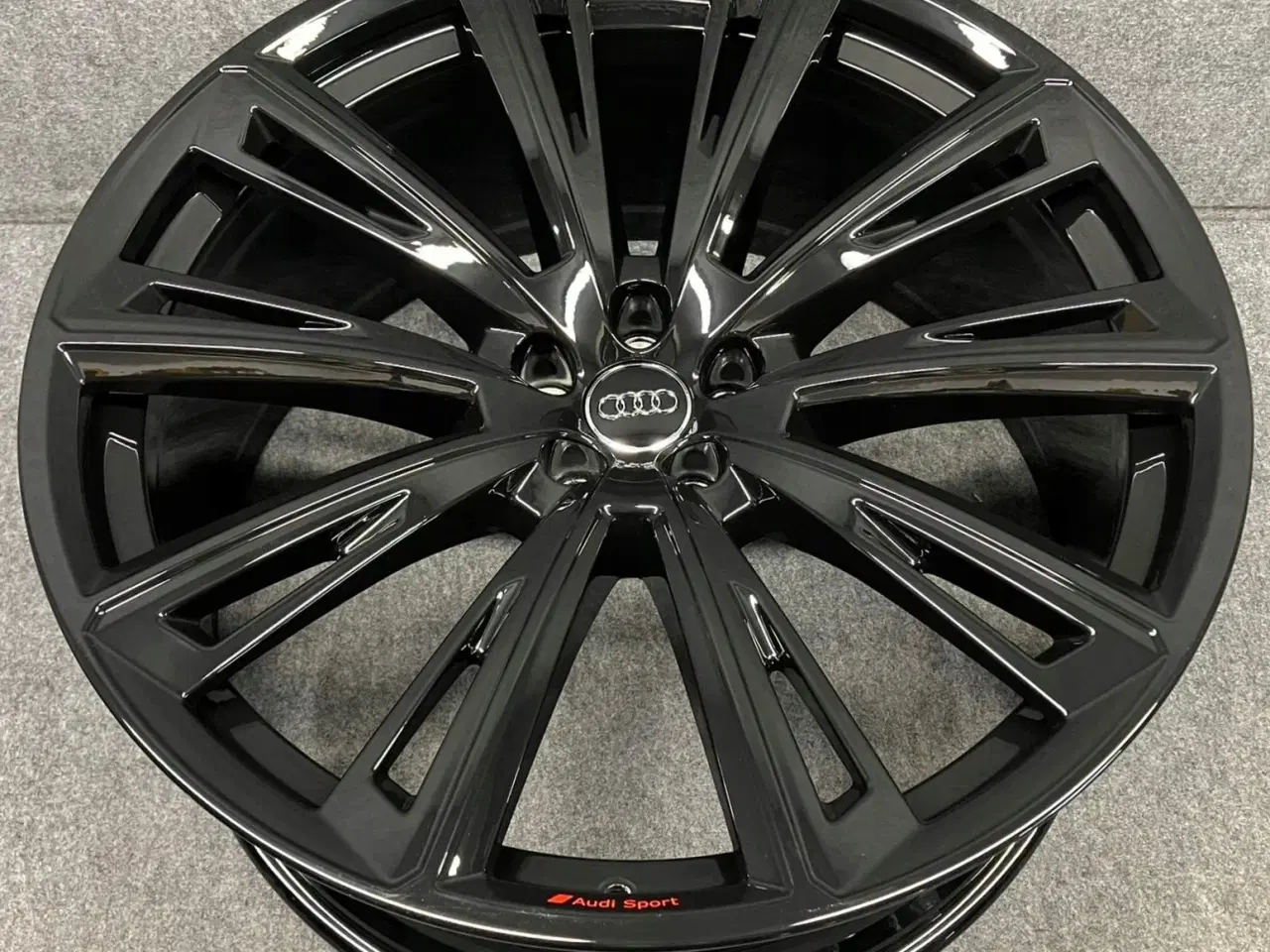 Billede 2 - ALUFÆLGE AUDI Q8 Q7 SQ8 SQ7 RSQ8 RSQ7 4M8 23"
