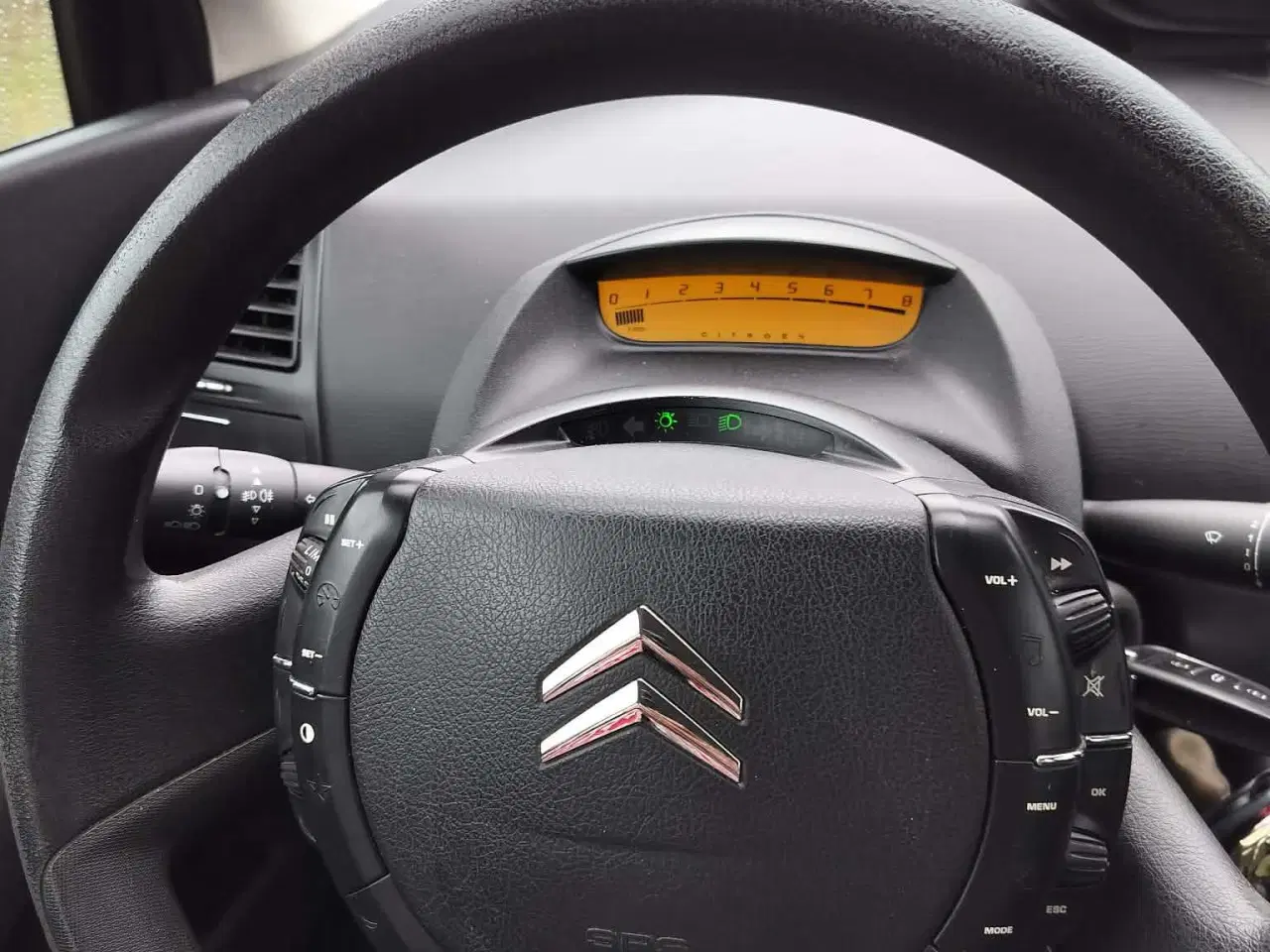 Billede 5 - God bil til ok pris 