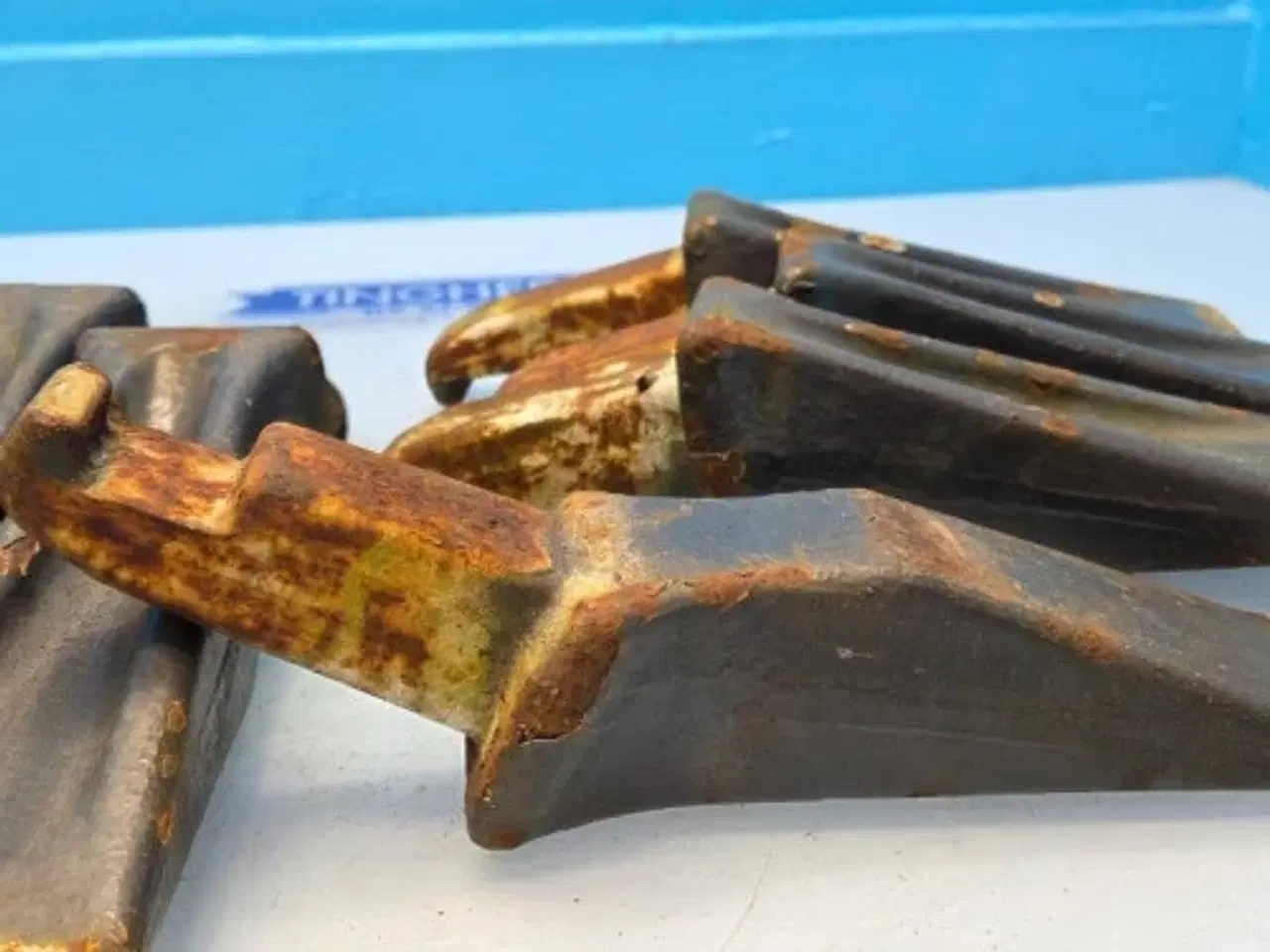 Billede 12 - Hydrema 806 Skovltænder 548022   7 Stk